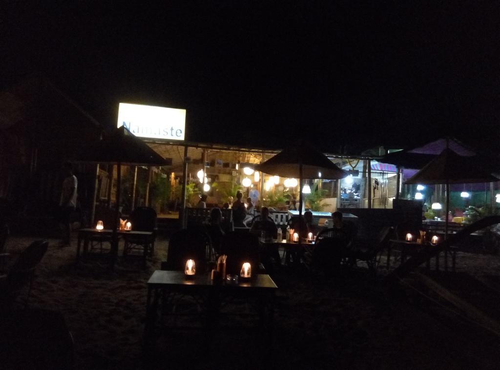 Namaste Beach Huts Hotel Patnem Beach Екстериор снимка